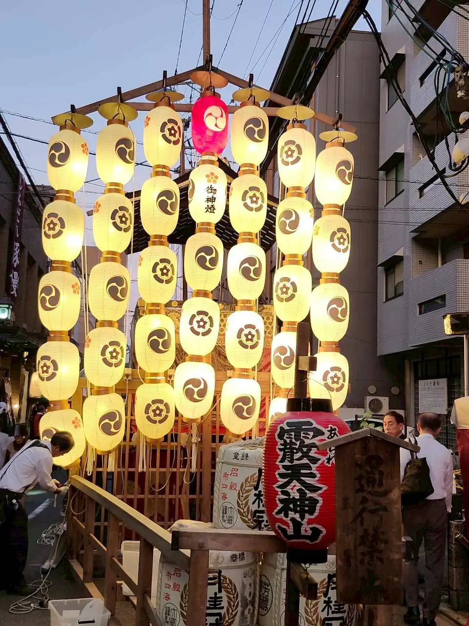祇園祭の山鉾に掲げられた提灯